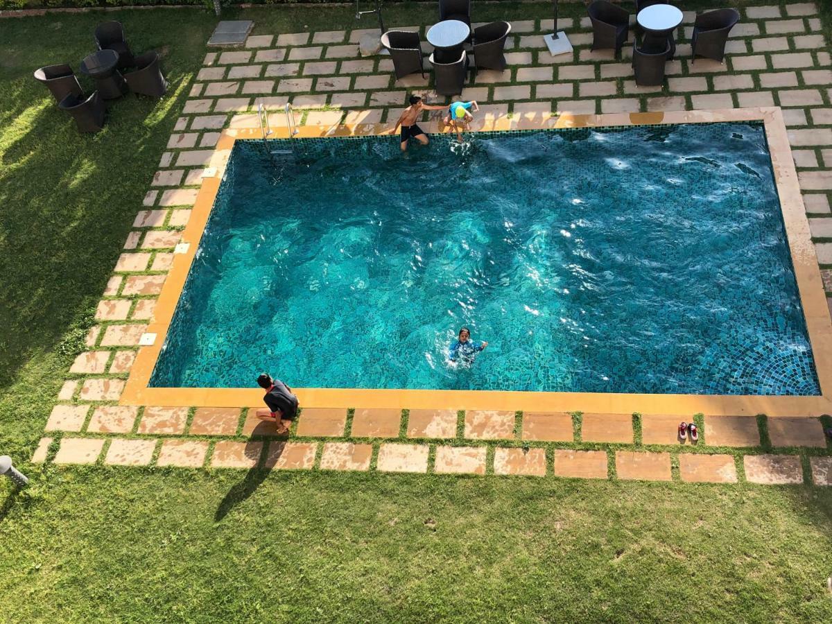 מנאלי Alokik Resort- Pure Veg מראה חיצוני תמונה